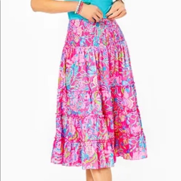 Lilly Pulitzer Dresses & Skirts - Lilly Pulitzer DEAVAN MIDI SKIRT